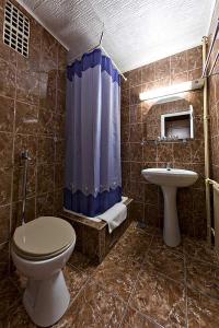 Sopron Hotel Palatinus - fürdőszoba a belvárosi Palatinus Szállóban - Hotel Palatinus Sopron - Palatinus Szálló Sopron belvárosában megfizethető áron