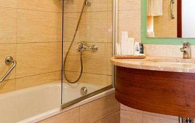 ✔️Greenfield Hotel Bükfürdő, Greenfield Hotel fürdőszobája - ✔️ Greenfield Hotel Golf Bükfürdő ✔️ Akció Greenfield Spa
