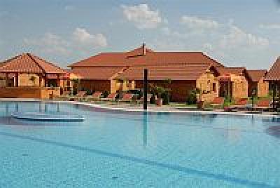 Bungalow Aqua Cserkeszőlő  Wellness nagy családosoknak akciós áron - ✔️ Bungaló Aqua SPA Cserkeszőlő - Akciós faházak Cserkeszőlőn