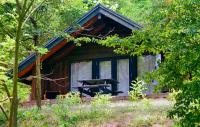 Kalmár Bungaló - Klub Tihany - Balaton - bungaló az erdő mellett