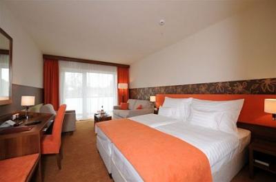 ✔️ Szabad kétágyas szoba Szegeden a Forrás Hotelben - ✔️ Hunguest Szeged ✔️ Akciós Hunguest hotel Forrás
