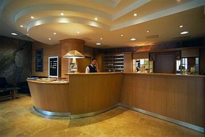 Wellness hotel a Balaton Északi oldalán Balatonkenesén- - ✔️ Hotel Marina Port**** Balatonkenese ✔️ Marina Port Akció