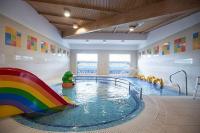 Gyerekbarát wellness Hotel, gyerekmedence családosoknak a Balatonnál