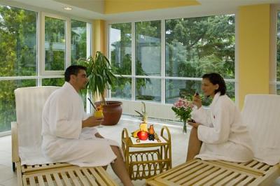✔️Wellness szolgáltatások a 4* Bál Resort Hotelben - Hunguest Hotel Bál Balatonalmádi ✔️ Akciós wellness Hotel