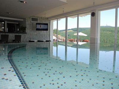 Hotel Ózon Residence Luxury Villas wellness medencéje - ✔️ Hotel Ózon Mátraháza**** ✔️ Ózon Wellness akció