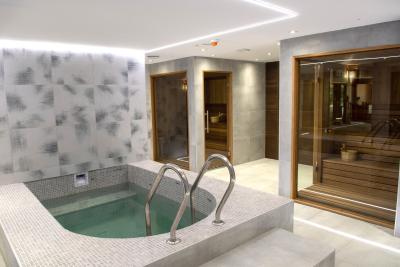 Hotel Azúr balatoni szálloda wellness részlege  - ✔️ Hotel Azúr Siófok**** ✔️ Akció Azúr Hotel wellness Siófok